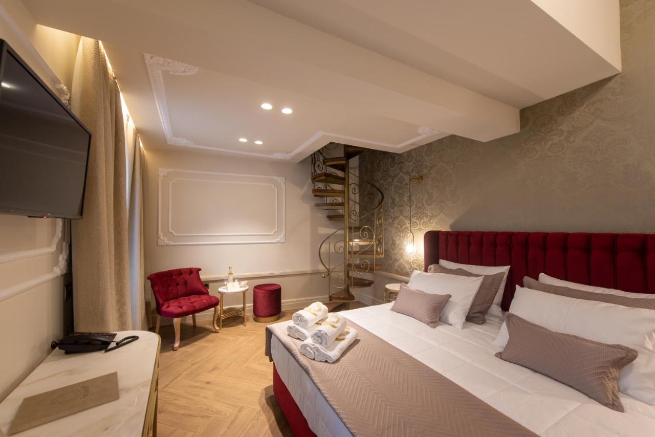 Capolavoro Hotel *